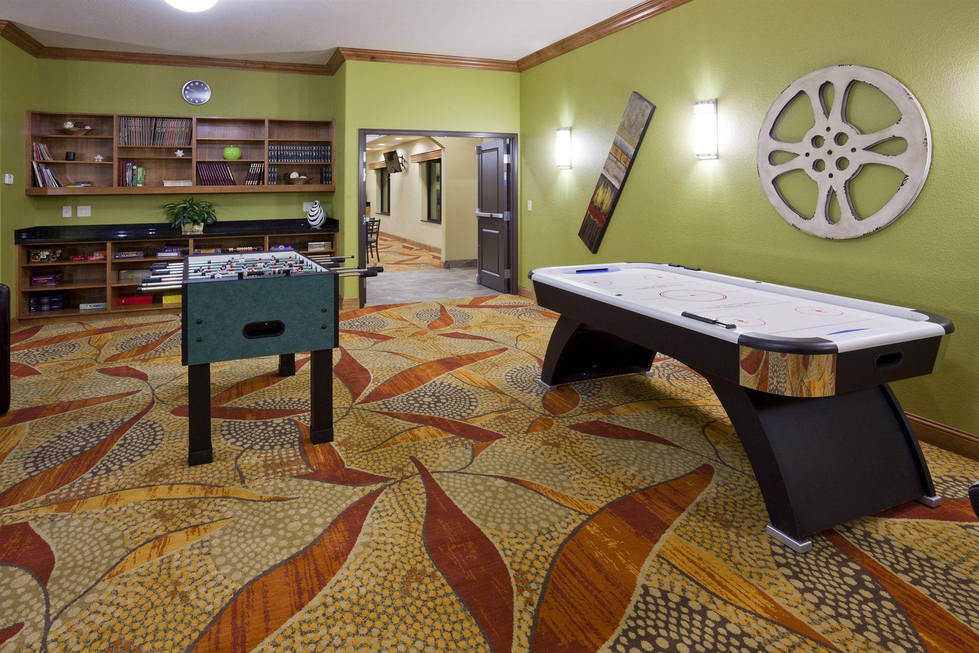 Grand Forks Lodge And Suites 外观 照片